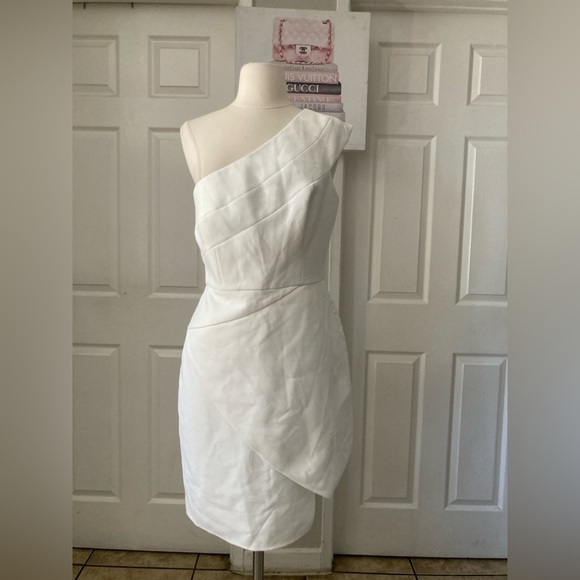 BCBGMaxAzria Aryanna One Shoulder Cocktail Dress - Picture 3 of 9